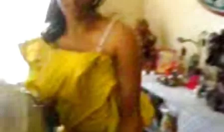 Busty सेक्सी पिक्चर सेक्सी पिक्चर सेक्सी गोरा गर्म सह खिलाया
