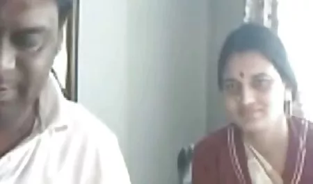 विभिन्न पोज में विदेशी मद्रासी पिक्चर सेक्सी सेक्स