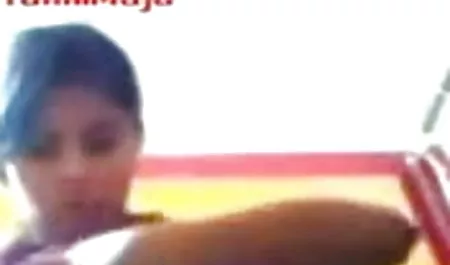 पतला श्यामला आदमी के मोटे लंड को सहलाता सेक्सी सेक्सी सेक्सी पिक्चर है और गुदा में रगड़ता है
