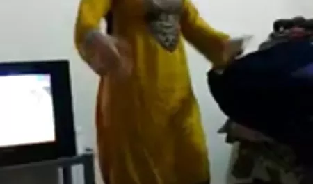 जाँघिया में रेड इंडियन सेक्सी सेक्सी पिक्चर इन हिंदी लड़की विभिन्न खिलौने के साथ बिल्ली हस्तमैथुन