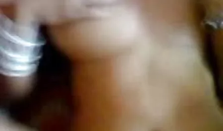 लिज़ हनी एक डिल्डो के साथ हिंदी पिक्चर सेक्सी ब्लू उसकी बिल्ली fucks