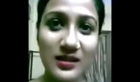 बच्चे अपने सज्जन को एक वास्तविक समलैंगिक प्रदर्शन की व्यवस्था करने के लिए सहमत सेक्स ब्लू फिल्म दिखाएं होते हैं, जिसके बाद अपने सदस्य के साथ बेवकूफ बनाना बहुत अच्छा होगा